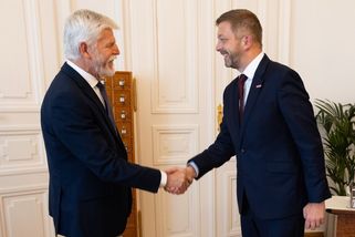 Babišova představa dostává trhliny. SPD i Motorist...