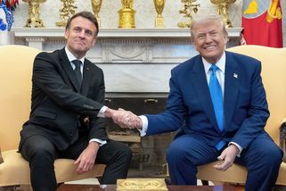 Trump sjednotil Francii poznámkami o první dámě. Macrona se zastávají i kritici - Seznam Zprávy