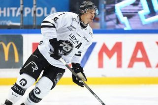 Nehorázné, co se mu honilo hlavou?! Finsko vyděsil možná nejstrašnější faul za poslední roky - Sport.cz