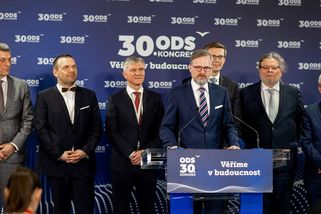 Posun ODS v přijetí eura - Médium.cz