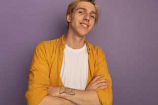 Vnuk u večeře řekl, že staří lidé by neměli volit. Když vyjmenoval důvody, manžel ho vyhodil - Médium.cz