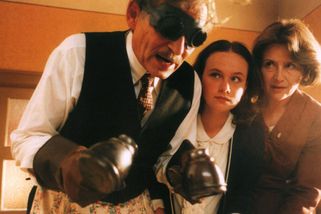 Neberte si do úst našeho otce, byl demokrat a sluš...