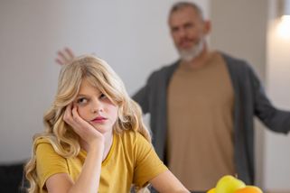 Dělám pro tebe všechno a další fráze, které rádi používají emočně nezralí rodiče - Novinky