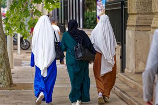 V Paříži zakázali „největší muslimské shromáždění v Evropě“ - Echo24.cz