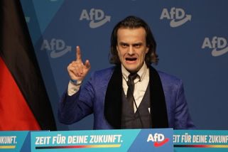 Vystoupení delegáta na sjezdu mládežníků AfD připomínalo Hitlera. Zarazilo to i pravičáky - Novinky