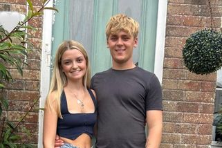 Většina teenagerů by to nevydržela. Oni díky tomu měli v 19 letech vlastní dům