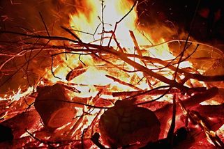 Prokletí, které pronesl velmistr templářů na hranici, se naplnilo - Médium.cz