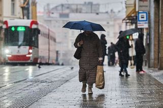 Na Česko se žene prudké ochlazení, může i sněžit. RADAR odhaluje počasí přímo u vás