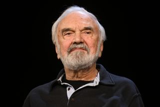 Dnešní oslavu devadesátin Zdeňka Svěráka bude přenášet stovka kin | ČeskéNoviny.cz