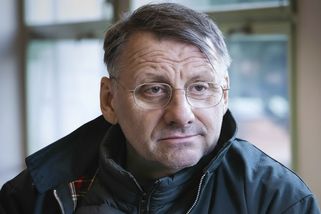 Radek Holub jako policista ze Zlína: Diváci víc než vraha řeší jeho oči - Médium.cz