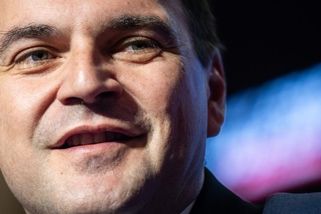 Macinka se střetl v debatě o demokratičnosti EU se svým polským protějškem. ‚Ostuda,‘ zní z opozice