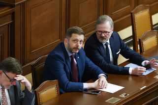 ODS a STAN zahodily koaliční rukavičky a tvrdě do sebe šijí - Novinky