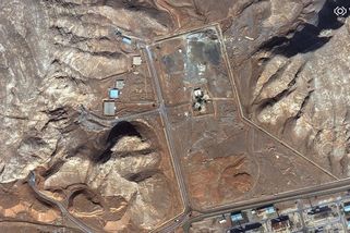 Írán narychlo zachraňuje svůj jaderný program - Novinky