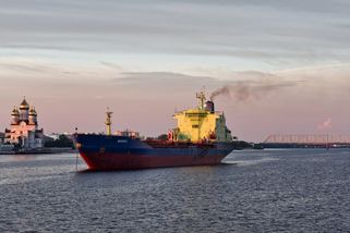 Šlápli Putinovi na kuří oko. Podezřelý tanker s ro...