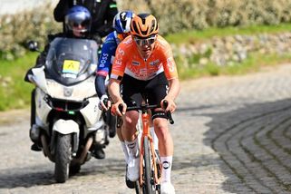 Ital Ganna vyhrál 80. ročník klasiky Napříč Flandy - Sport.cz