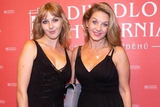 Krásná dcera Laurinové a Vojtka se odvázala: Valentýna dováděla v kalhotkách a korzetu