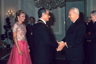 Jak se Íránci z Československa snažili odstranit šáha Pahlavího - Novinky