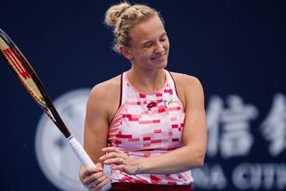 Siniaková s parťačkou si zahrají finále, Krejčíková končí - Sport.cz