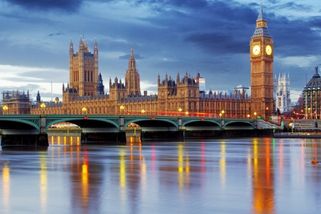 Britové poslali dědičné lordy pryč z parlamentu. Je to v demokratickém státě dost?