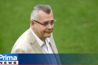 Tvrdík je po urgentním onkologickém zákroku doma. Další léčba ho ale ještě čeká