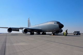 Čtyři mrtví po zřícení amerického letounu v Iráku, potvrdila armáda USA - Novinky