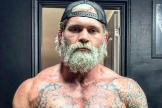 Slavný bojovník vypadá ve svých 30 letech jako strhaný padesátník. Může si za to sám