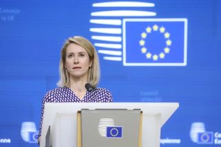 Rukavice dolů. Kreml musí mít méně peněz na válku, žádá hlavní evropská diplomatka