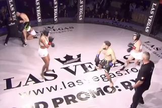 Tohle není sport, ale totální bizár! Dva muži se v kleci utkali s trojicí žen