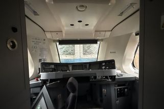 První záběry zevnitř vlaku po srážce. Takto viděli nehodu hasiči - Seznam Zprávy