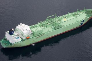 Ruská časovaná bomba s plynem do přístavů nesmí. T...