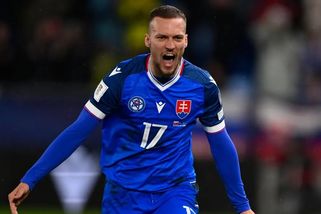 Ani krásný gól Haraslína nestačil. Slováci na MS nebudou, fanoušci doufají v bankrot, Kosované se smějí