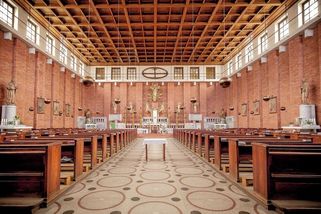 Češi a víra: všechno je jinak, co Čech, to tak trochu Bůh sám pro sebe - Médium.cz