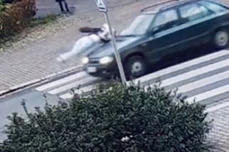 Řidiče, který srazil chodkyni na přechodě, se podařilo vypátrat