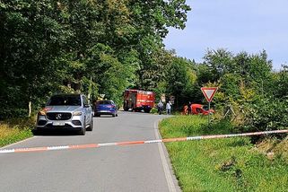 Osmnáctiletý řidič fiatu přehlédl poblíž Plzně tatru s pískem. Na místě zemřel - Novinky