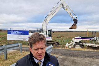 Policisté zabavili telefon šéfa ŘSD Mátla. Zajímají je i maily jeho kolegů - Zdopravy.cz