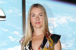 Bývalá rosnička Mráčková nechala státní vlajku válet po zemi: Lidé zuří!