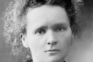 Radioaktivní ostatky Marie Curie byly exhumovány roku 1995. Její tělo zůstalo podivuhodně zachovalé - Médium.cz