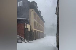 „Prostě začíná druhá zima.“ V Beskydech od rána hustě sněží - Novinky