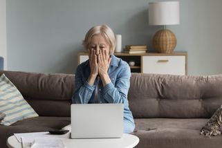 Senioři přišli o 340 milionů. Na soud čekají čtyři roky, desítky z nich zemřely - Seznam Zprávy