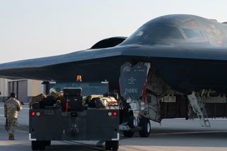 Co znamená, když do akce jde B-2 Spirit: Signál, který se nepřehlíží