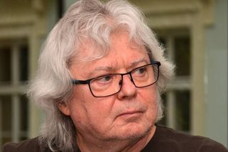 Vladimír Mišík oslavil 79. Kvůli zdraví už nevychází z bytu, život mu převrátilo naruby rodinné tajemství z archivů StB