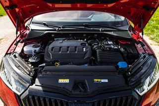 Češi se spalovacích motorů nechtějí vzdát, nezastaví je ani hrozící zákaz prodeje - Garáž.cz