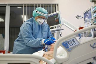 V ČR zemřelo přes 40 000 lidí nakažených covidem-19 - Novinky