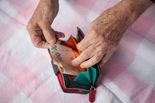 Do důchodu později než v 65. Je to nevyhnutelné, říká ministr Jurečka - Seznam Zprávy