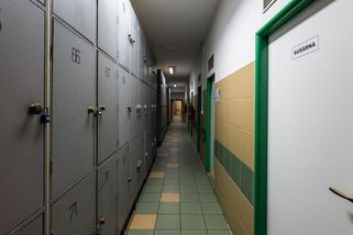 „Lidé postupně upadají do chudoby.“ Plní se azylové domy i noclehárny - Seznam Zprávy