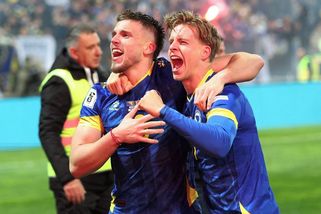 MS fotbal | Postup na fotbalové MS ho přijde draho. Útočník Bosny zaplatí fanouškům Stuttgartu pivo - Sport.cz