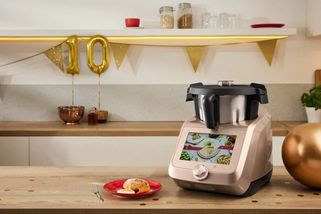 Má smysl utrácet za drahý Thermomix? V Lidlu pořídíte levnější a vychytanou verzi!