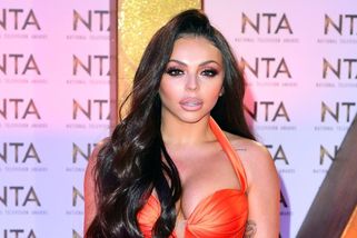 Odumírají jim svaly, bez léčby by se nedožily dvou let. Zpěvačka sdělila zdrcující prognózu svých dvojčátek