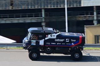 Ostravský tým Fesh Fesh představil revoluční Tatru. Chce s ní vyhrávat Dakar