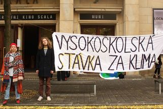 Studenti kvůli klimatu obsadili univerzity i kino: „Situace je kritická“ - Seznam Zprávy